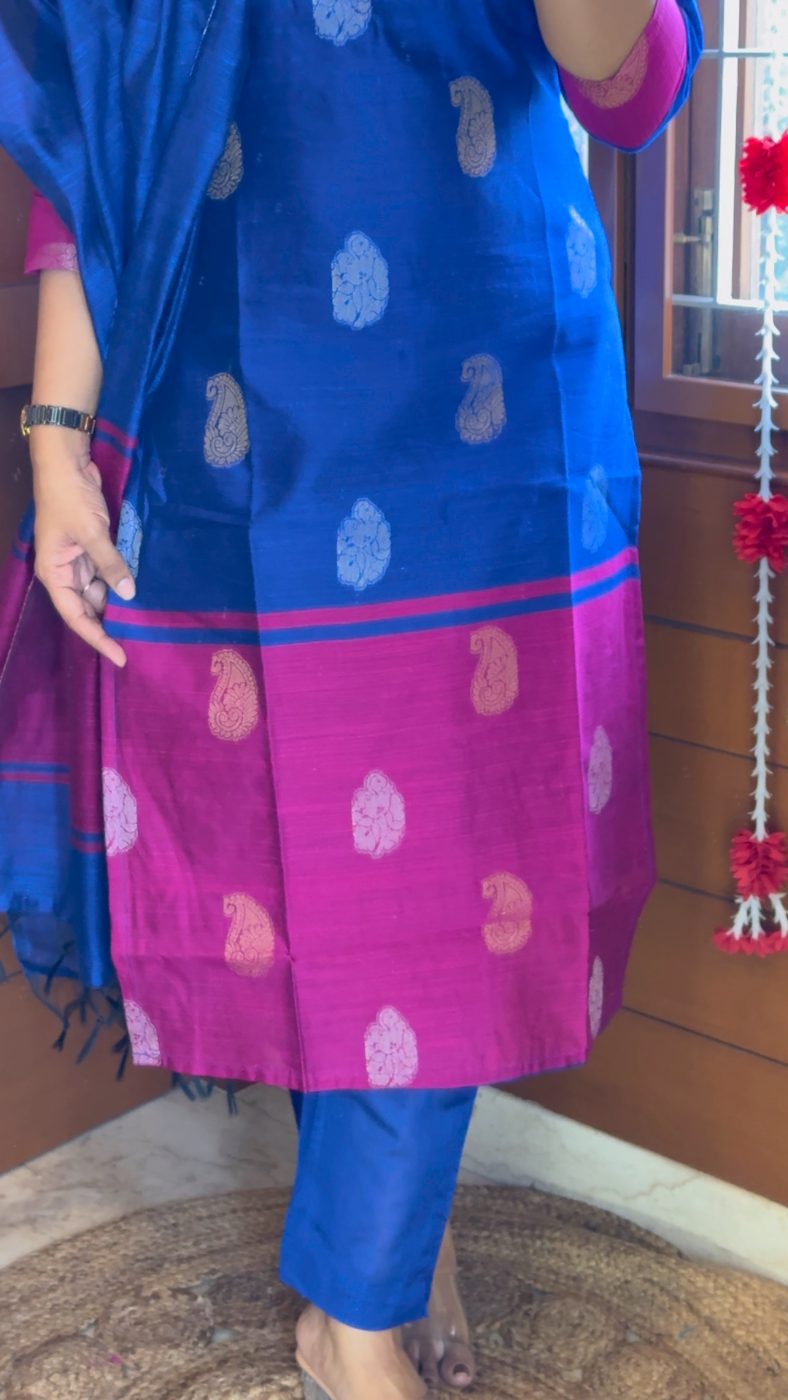Aara046