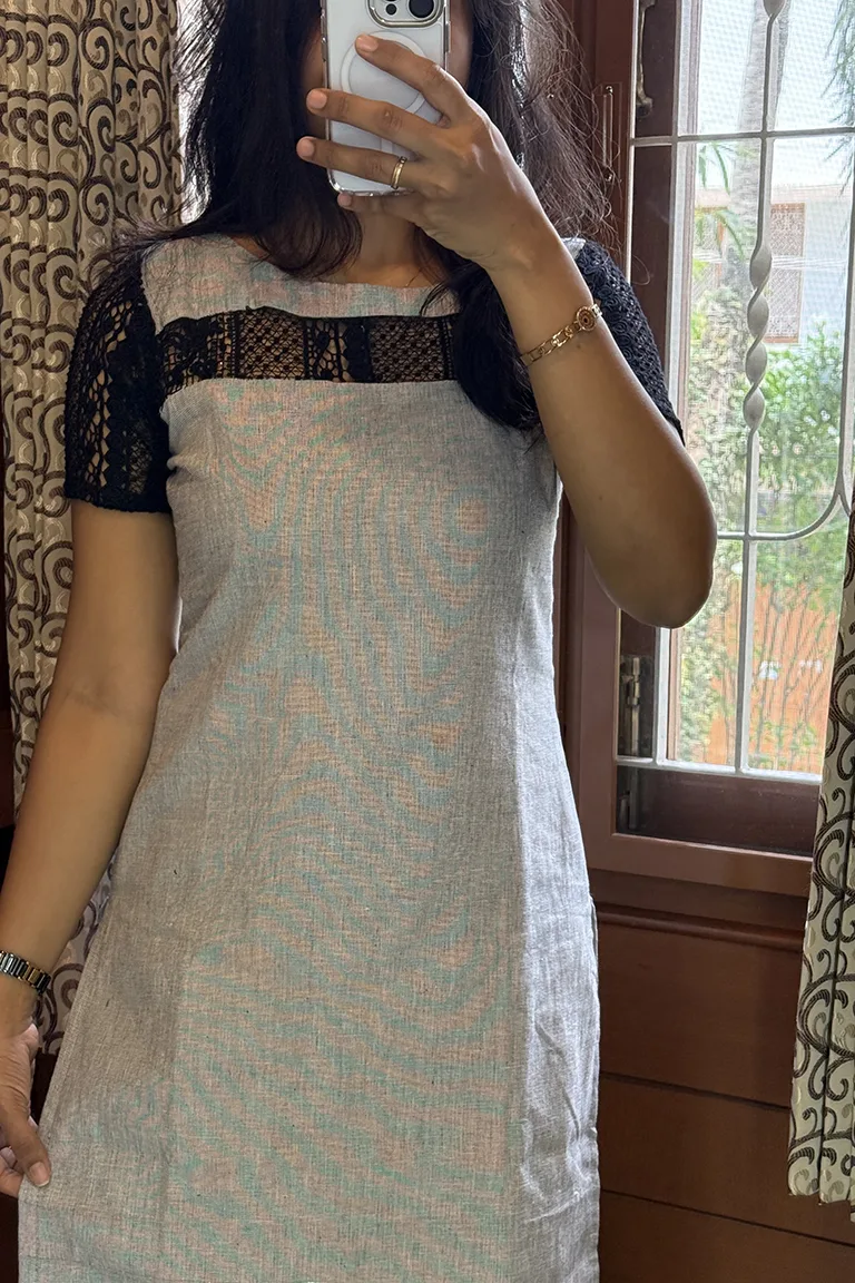 AD006 Raw Silk KURTI - Image 4