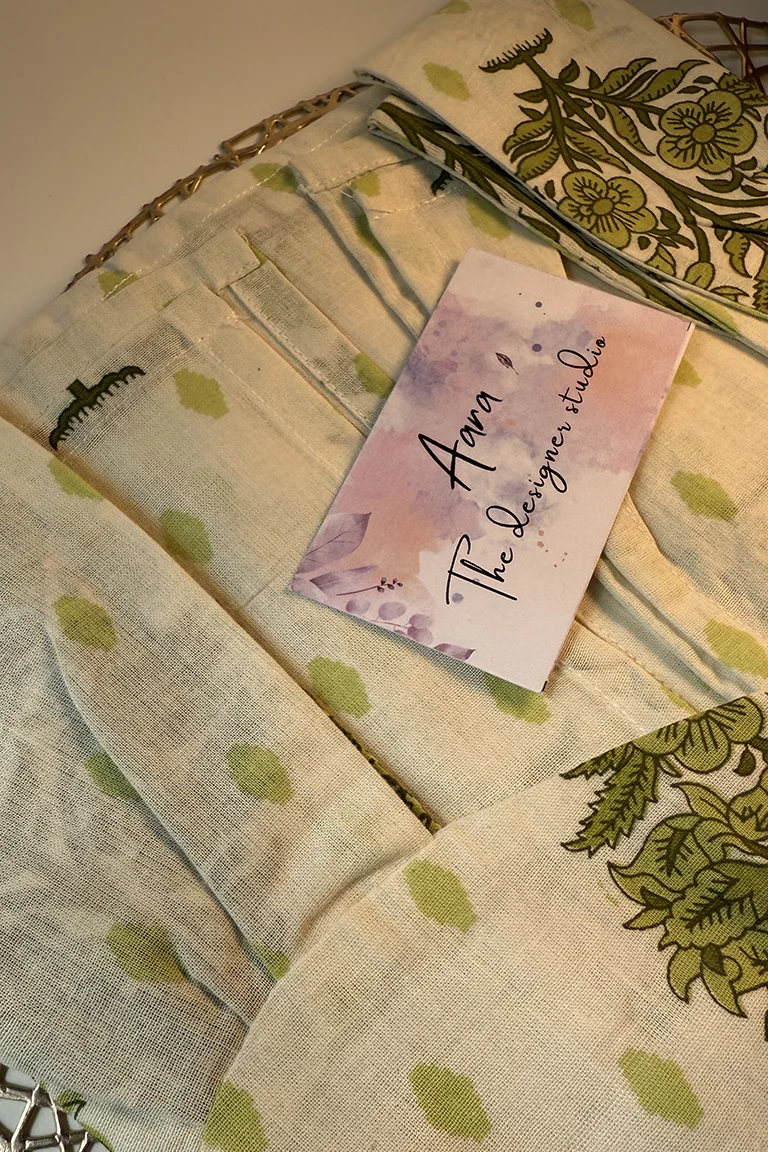 Extended Sleeve Green - Image 2