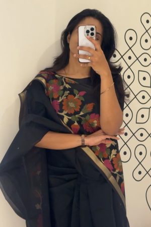 Black Saree